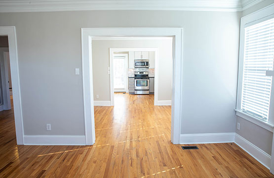 Living Room looking through to kitchen